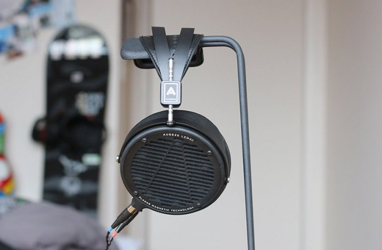 Review: AUDEZE EL-8 Titanium | The Master Switch